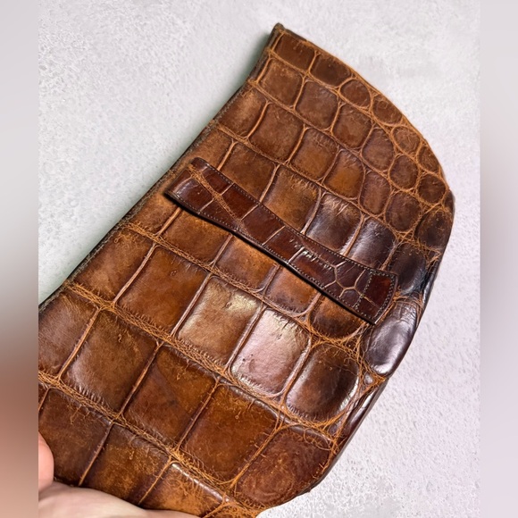 Antique salt water crocodile purse - Picture 7 of 10